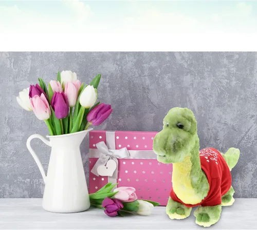 Vista 6 de DolliBu Peluche de dinosaurio verde I Love You, lindo animal de peluche con camisa roja y nombre personalizado para San Valentín, 10 pulgadas