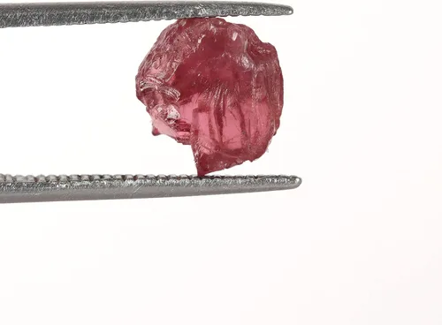 Vista 2 de GEMHUB Cristal curativo áspero AAA+Piedra Granate Roja Pequeña 4.25 Ct. Piedra preciosa suelta para envoltura de alambre, Gema, Granate africano