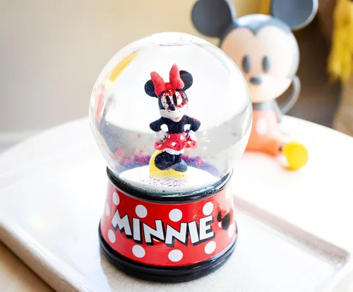 Vista 4 de Disney Minnie Mouse - Globo de nieve iluminado con purpurina giratoria, decoración del hogar para artículos esenciales de habitación de niños
