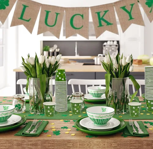 Vista 5 de Gift Boutique Paquete de 100 vasos de papel de trébol del día de San Patricio de 2 onzas, mini tazas de trébol verde para fiestas, postres