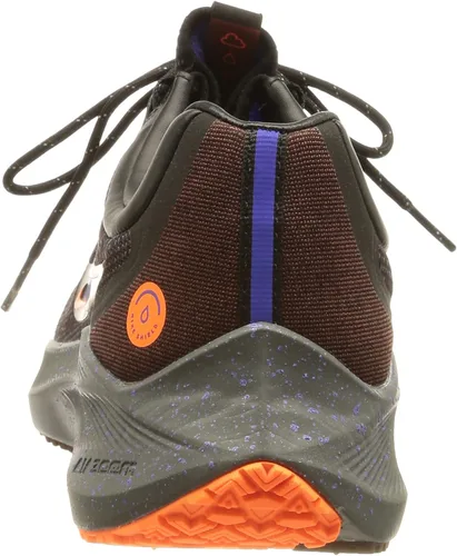 Vista 3 de Nike Zoom Winflo 8 Shield - Tenis de correr para hombre, bronce