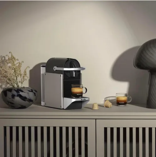 Vista 7 de Máquina de café Pixie Original de Nespresso por Breville, Titan