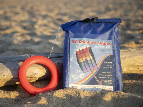 Vista 5 de In the Breeze Rainbow Stripes 5.0 Parafoil Kite