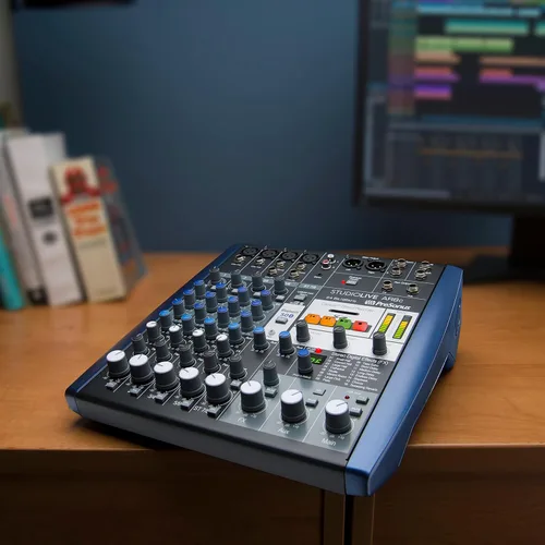 Vista 4 de PreSonus StudioLive AR8c Mezclador Analógico con Software Studio One Pro