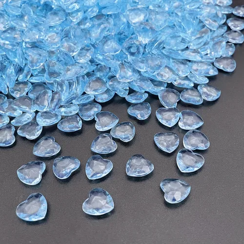 Vista 3 de Corazones acrílicos, 1000 corazones pequeños de plástico, pequeños corazones de plástico para decoración del día de San Valentín, rellenos de jarrón
