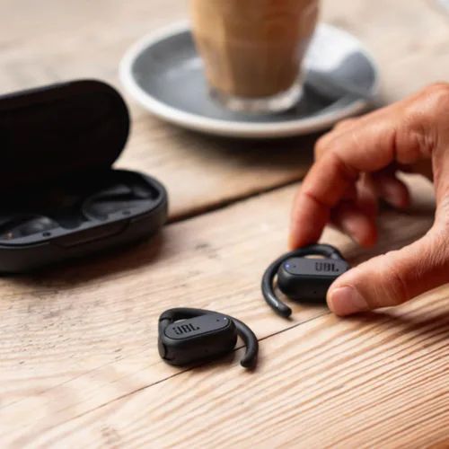 Vista 2 de JBL SoundGear Sense - Auriculares verdaderamente inalámbricos de oído abierto, tecnología JBL OpenSound, resistente a salpicaduras y polvo, 4