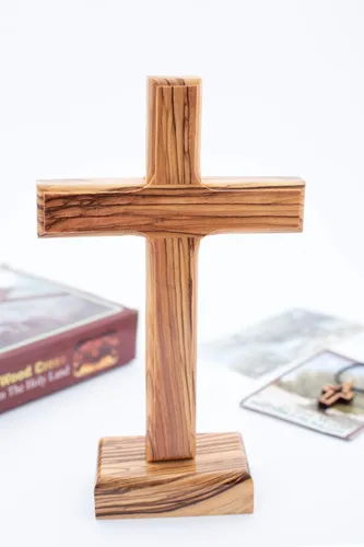 Vista 3 de Olive Wood Gifts Shop Cruz lisa de madera de olivo hecha a mano para colgar en la pared (6.3 pulgadas), cruz de mesa de madera, cruz lisa de madera