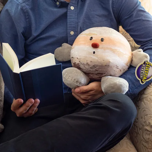 Vista 7 de Celestial Buddies Jupiter Buddy Peluche suave de 12 pulgadas, características bordadas, etiqueta de datos divertidos de planetas para niños