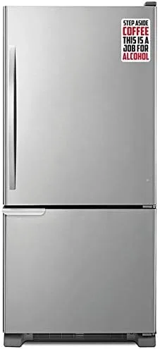 Vista 2 de Paso a un lado Café Este Es Un Trabajo Para El Alcohol - Refrigerador Imán De Nevera