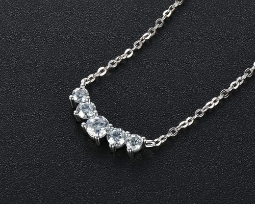 Vista 2 de AINUOSHI Collar con colgante de moissanita de plata de ley 925 con chapado en oro de 18 quilates, caja de joyería empaquetada, Moissanita
