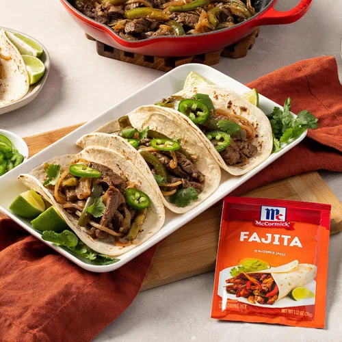 Vista 13 de McCormick Mezcla de condimentos, para fajitas estilo restaurante en casa. Se puede utilizar con: pollo, filete, camarones, verduras, 1.12 oz
