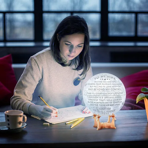 Vista 3 de K KENON Lámpara de luna 3D grabada para esposa, impresión 3D personalizada de 5.9 pulgadas, regalo de luz lunar para esposa, regalo de Navidad
