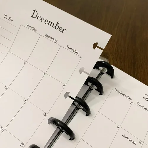 Vista 7 de Calendario mensual 2024 de repuesto para mini planificadores Happy de 7 discos, y mini cápsula NOTIQ (S6) (4.5 x 7 pulgadas) (gato)