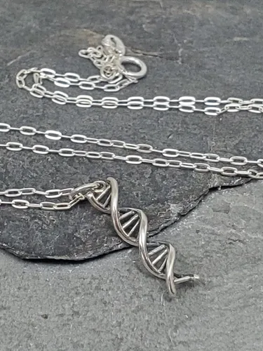 Vista 3 de EnCharmed Collar de plata de ley con dije de molécula de vida de ADN, 18 pulgadas
