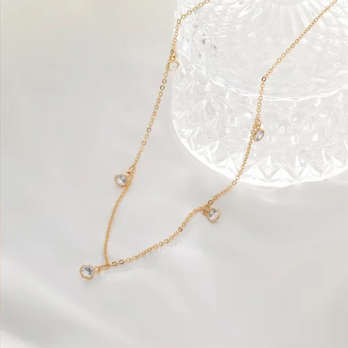 Vista 6 de KELAIEN Delicado collar de gargantilla de oro para mujer, chapado en oro de 14 quilates, cadena de satélite en capas, para adolescentes, perlas