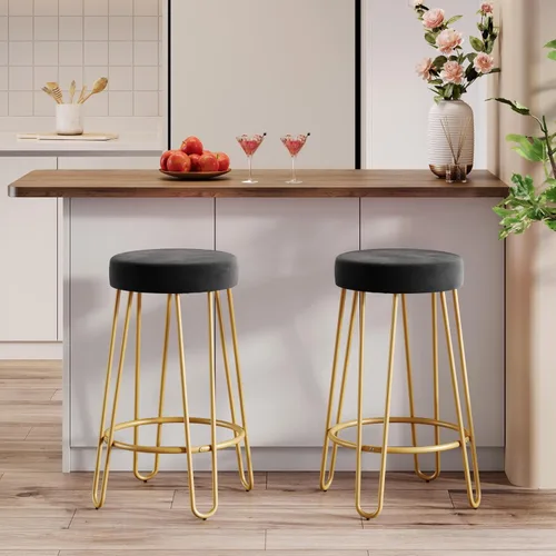 Vista 2 de Yaheetech - Juego de 2 taburetes de bar, taburetes de terciopelo con patas de metal dorado, color negro Counter Height Bar Stools with Foam Seats
