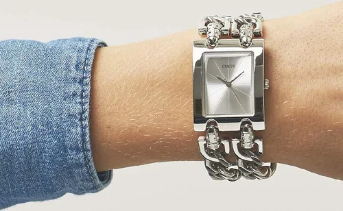 Vista 4 de Guess Reloj analógico de cuarzo para mujer con correa de acero inoxidable W1117L3