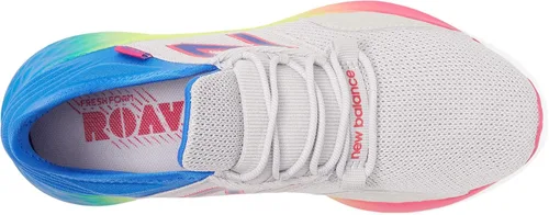 Vista 3 de New Balance Fresh Foam Roav V1 con cordones para niños
