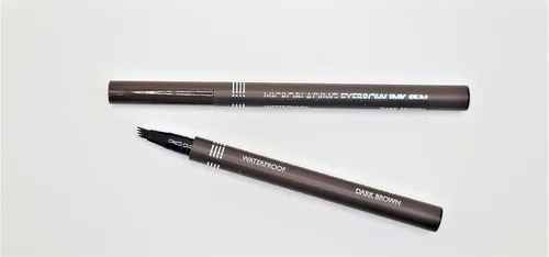 Vista 4 de IRIS.BELLE 2 bolígrafos de tinta para cejas impermeables con microblading. Bolígrafo de tatuaje de 4 líneas, aspecto natural, oferta de 2 piezas