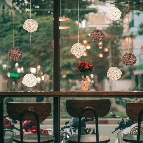 Vista 7 de 15 bolas decorativas de mimbre de ratán Orbs, estilo esfera