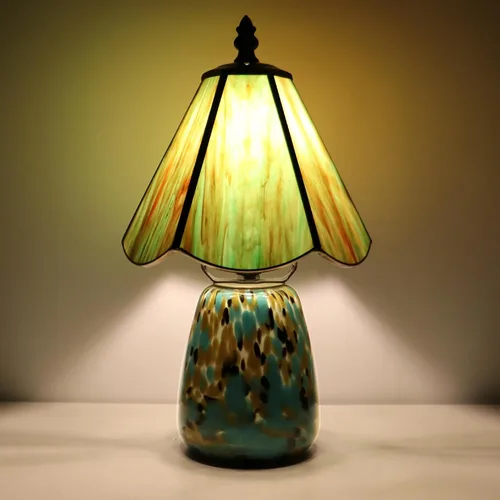 Vista 19 de Tiffany Lamp Stained Glass Mushroom Table Lamp 7X7X12 Inch Milky White Mini Night Light Glass Base Accent Light Suitable for Bedside Table Bedroom