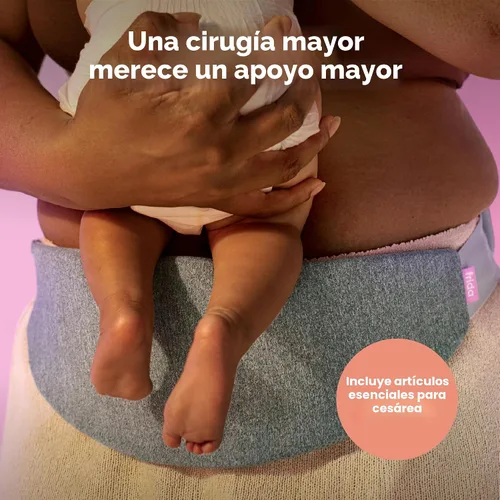 Vista 4 de Frida Mom Bolsa de Viaje de Artículos Esenciales para Hospital y Bebé Preempaquetada de 30 Piezas, Incluye Artículos Imprescindibles para Parto por