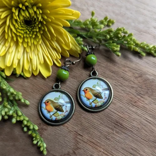 Vista 3 de Pendientes victorianos con diseño de pájaro de petirrojo invertido