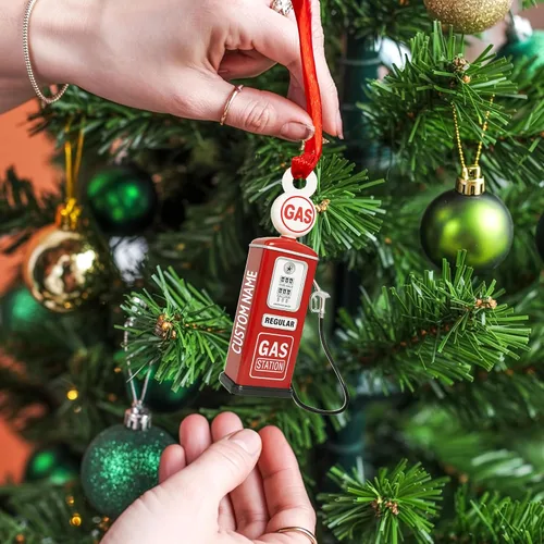 Vista 8 de Adorno de Navidad personalizado con bomba de gas 2025, decoración retro personalizada de árbol de estación de servicio, regalo único de recuerdo