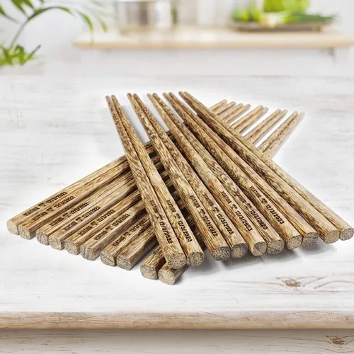 Vista 4 de Juego de palillos de madera personalizados, palillos reutilizables personalizados, regalos de boda, regalos para ella, él, mujeres, sushi asiático