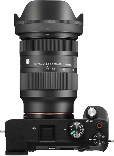 Vista 5 de Sigma 28-70mm F2.8 DG DN para L-Mount