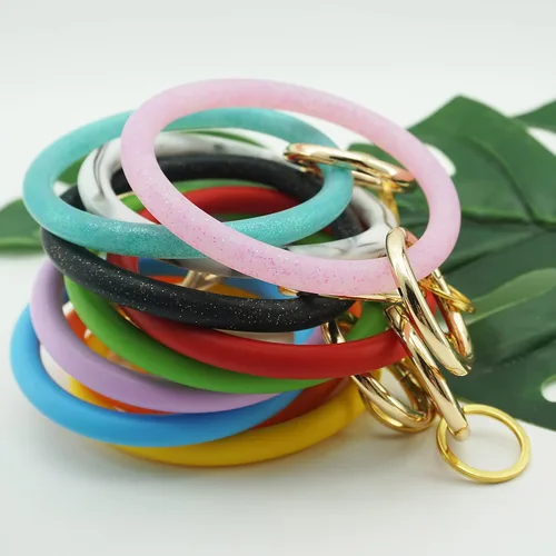 Vista 3 de ETHOON Llavero de silicona circular, pulsera de gran tamaño, soporte para llavero para mujeres y niñas