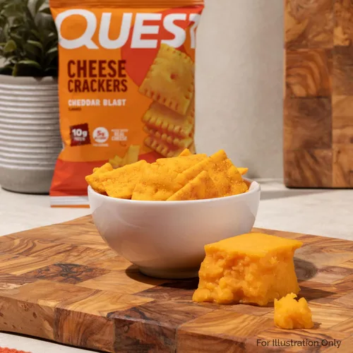 Vista 6 de Galletas de queso Quest Nutrition, explosión de cheddar, 10g de proteína, 5g de carbohidratos netos, 1g de azúcar, hechas con queso real, snack alto