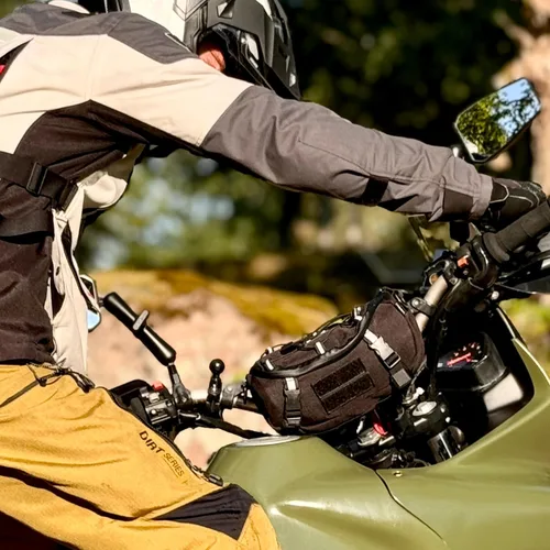 Vista 2 de Odinsberg Bolsa Multifuncional para Manillar de Bicicleta y Motocicleta, 3L Resistente al Agua, Compatible con la mayoría de tipos de manillares
