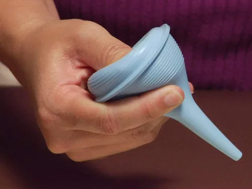 Vista 4 de Comfort Axis Aspirador nasal para bebés y jeringa de bombilla de cera de oído, azul, 2 onzas (paquete de 3)