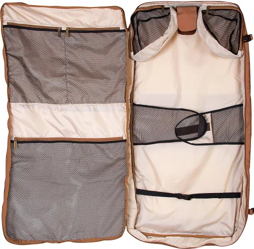 Vista 2 de Claire Chase Bolsa de ropa, Saddle, Bolsa de ropa