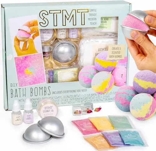Vista 12 de STMT Self-Love Club D.I.Y. Bombas de baño de Horizon Group USA, crea 5 bombas de baño con colores pastel, aceites esenciales e ingredientes