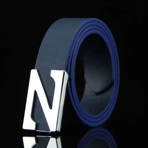 Vista 2 de VOYOAO Cinturones para hombre liso mate de cuero artificial letra Z aleación placa hebilla