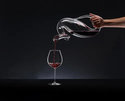Vista 2 de Riedel Veritas Old World Pinot Noir - Juego de 2 vasos