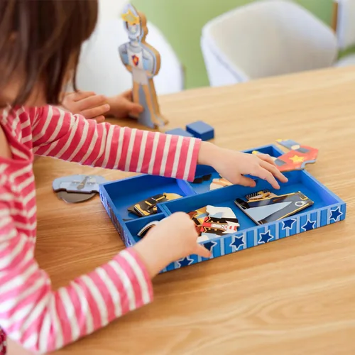 Vista 3 de Figura magnética para vestir, de Melissa & Doug