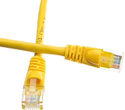 Vista 16 de CableWholesale Cable Ethernet Cat6, 24AWG, conector de placa dorada RJ45, 4 pares de cobre trenzado, par trenzado sin blindaje (UTP), cable de Blanco