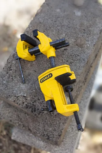 Vista 11 de Stanley 1-83-069 MaxSteel, Banco de tornillo para pasatiempos, con múltiples ángulos, color amarillo/negro
