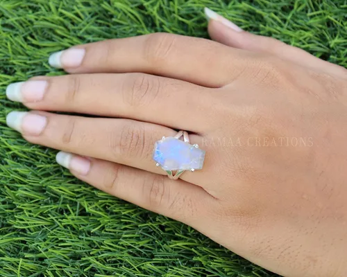 Vista 3 de Moonstone Coffin Silver Ring Natural Moonstone Sterling Silver 925 Handmade Coffin Ring Handmade Jewelry