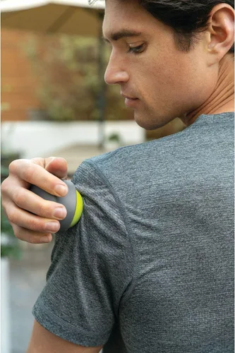 Vista 4 de TRIGGERPOINT Performance - Pelota de rodillo de masaje manual, verde/gris, talla única