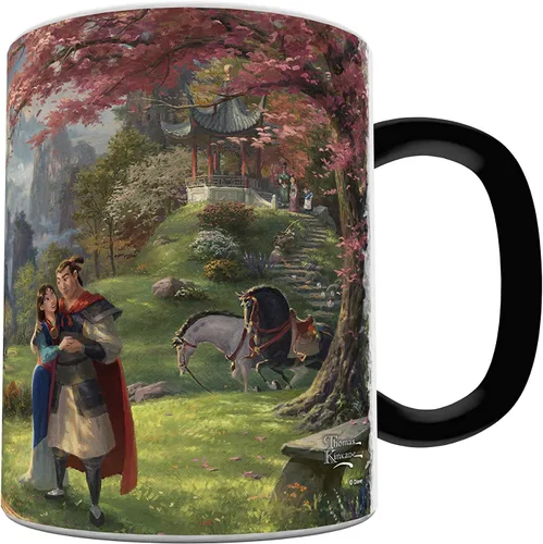 Vista 6 de Morphing Mugs Disney - Mulan - Blossoms of Love - Una taza de cerámica sensible al calor que cambia de color de 11 onzas – Imagen revelada cuando se