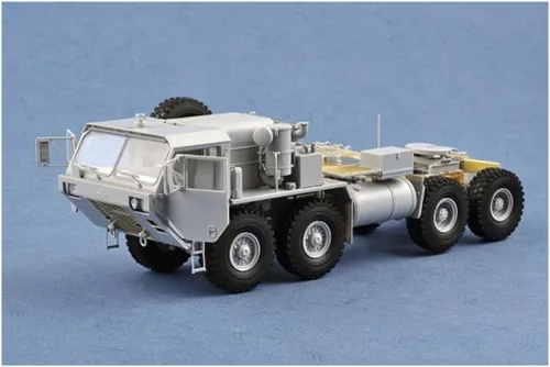 Vista 3 de Trumpeter Kit de modelo de tractor HEMTT M983 a escala 1:35