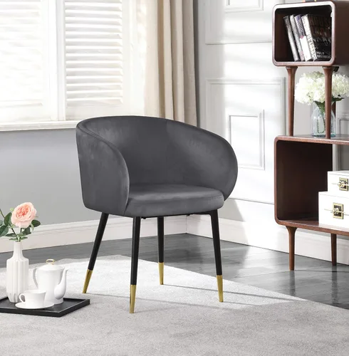 Vista 2 de Meridian Furniture Louise Collection Modern Silla de comedor tapizada de terciopelo contemporáneo con punta dorada, patas de metal negro, 24