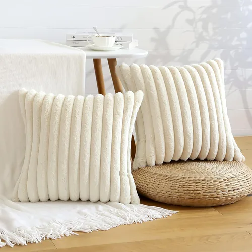 Vista 9 de Soleebee Juego de 2 fundas de cojín decorativo de terciopelo suave y acogedor, fundas de piel sintética de conejo para sofá, cama, silla, cojines