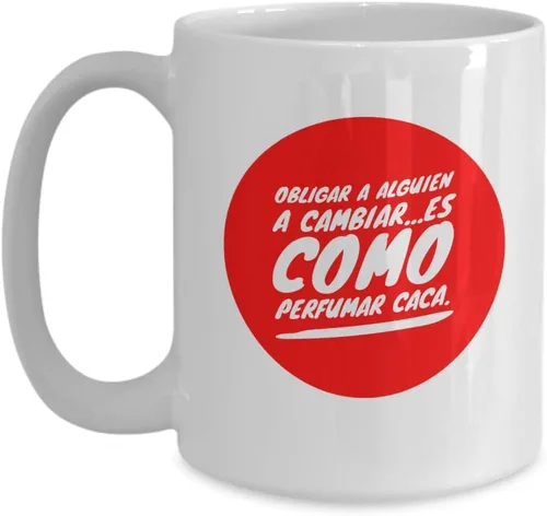 Vista 3 de Taza Cafe CACA, taza de café divertidas, tazas personalizadas, taza de café inspiradoras, taza con mensajes positivos.