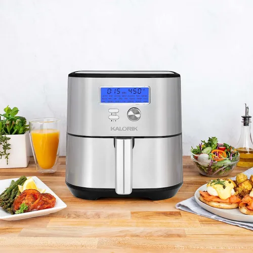 Vista 3 de Kalorik MAXX® Plus - Freidora de aire digital 7 en 1 sin aceite, pantalla LCD, 22 presets inteligentes, 5 accesorios y libro de recetas, 1750 W