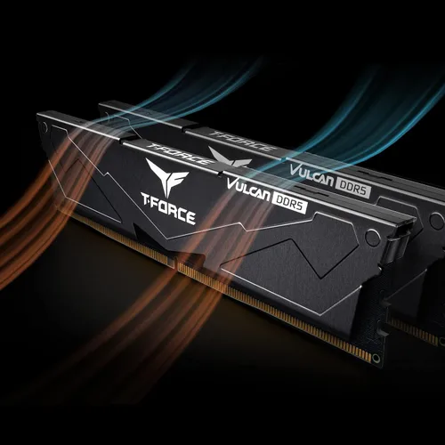 Vista 6 de TEAMGROUP T-Force Vulcan DDR5 16GB (2x8GB) 5200MHz (PC5-41600) CL40 Intel XMP 3.0 y AMD Expo Compatible Módulo de Memoria de Escritorio Ram Negro